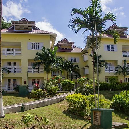 Hillview At Mystic Ridge Hotel Ocho Rios Exterior photo