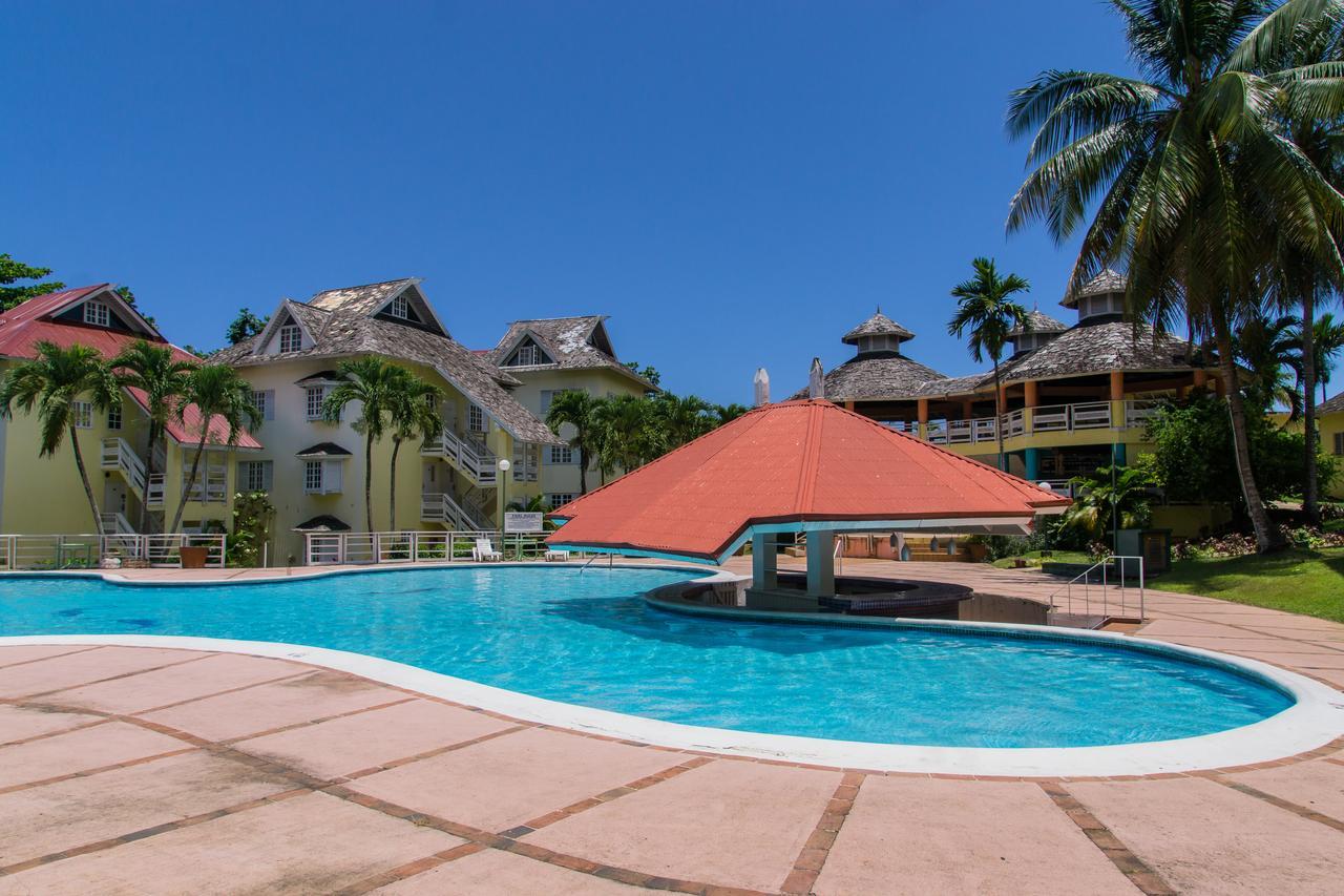 Hillview At Mystic Ridge Hotel Ocho Rios Exterior photo